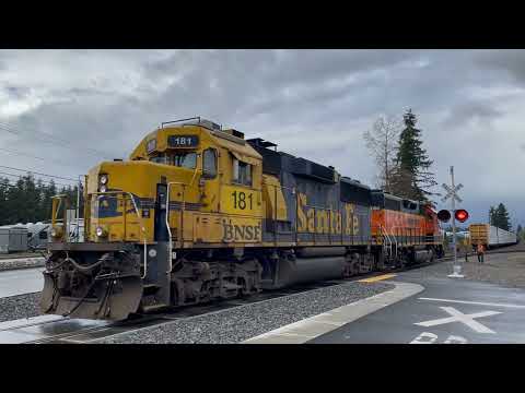 BNSF 181 working