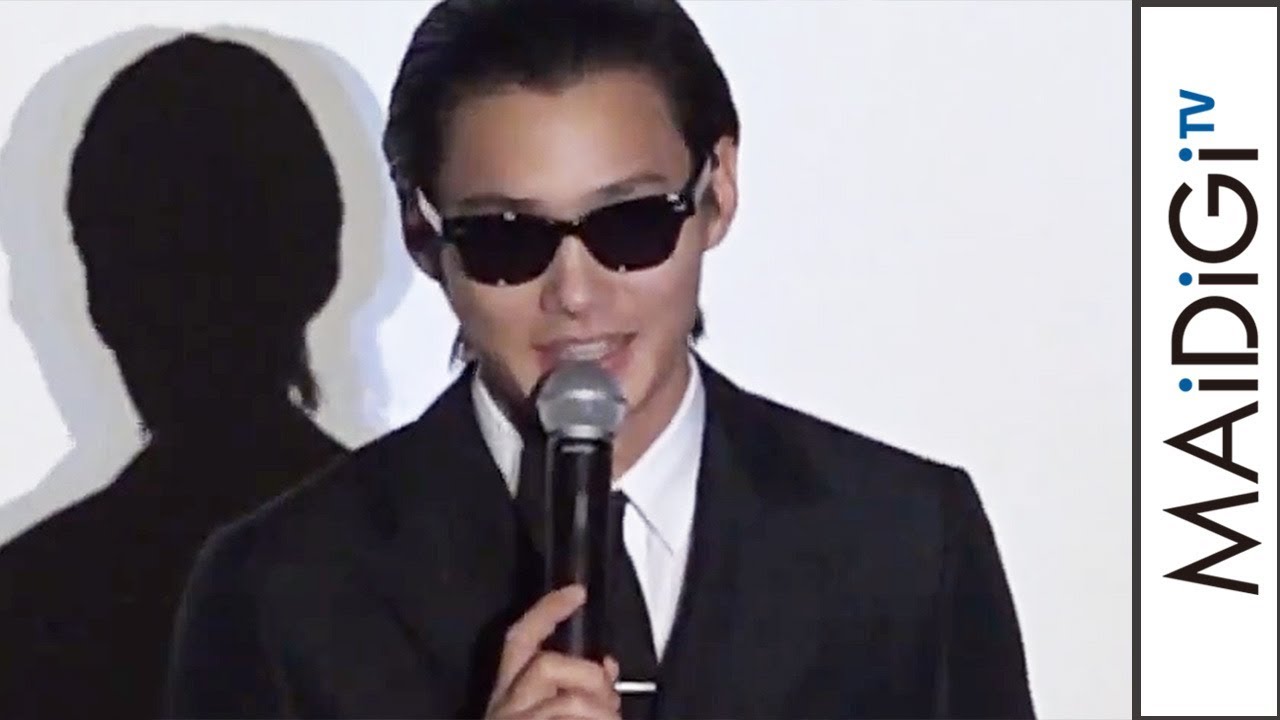 野村周平 サングラス姿で登壇 かっこいいのは知ってるよ 映画 純平 考え直せ 完成披露上映会舞台あいさつ1 Youtube