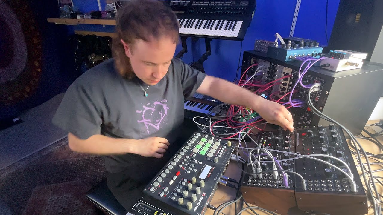Ambient techno jam Polybrute Moog mother 32 Moog DFAM Elektron rytm