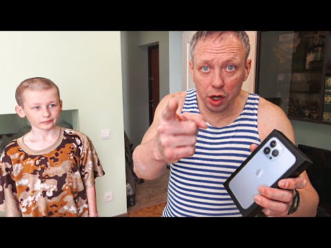 A GRIEFER STOLE 105 900 RUBLES FROM HIS FATHER AND BOUGHT AN IPHONE 13 IN REAL LIFE FOR MINECRAFT