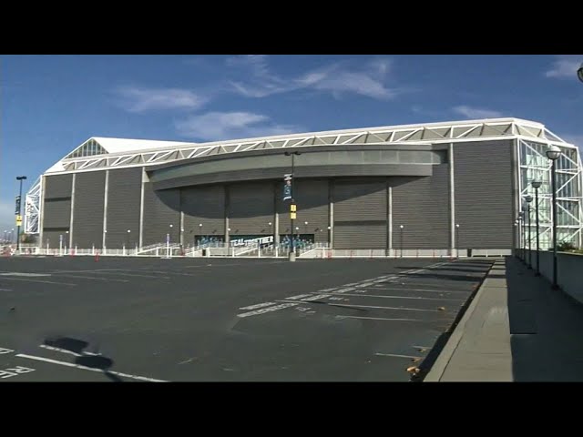 From Eagles to Sharks: Watch the SAP Center transform overnight - Silicon  Valley Business Journal