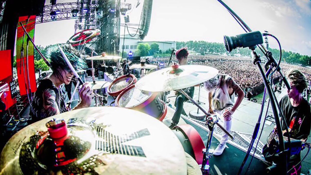 Introduction One Ok Rock 16 Special Live In Nagisaen Youtube