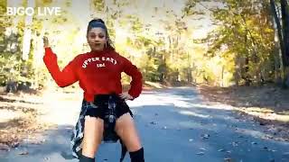 Young People Are All Watching This Video, Have You Watched Yet