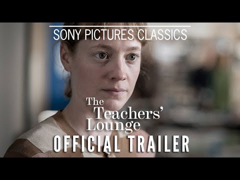 Official US Trailer [Subtitled]