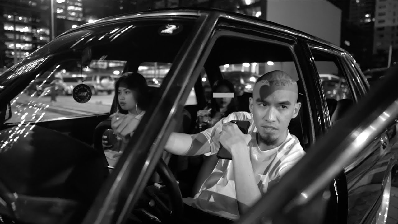 Guarda Bugoy na Koykoy - Steady Lang Mah Man feat. Sorrento Aze (Official Music Video) su YouTube Guarda Bugoy na Koykoy - Steady Lang Mah Man feat. Sorrento Aze (Official Music Video) su YouTube