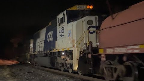 CSX M511 passes Anna at MP 105 with CSX 4568 (OLS 50) trailing!!!