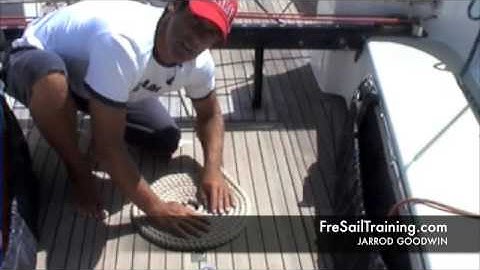 Flemish Coil by FreeSailTraining.com