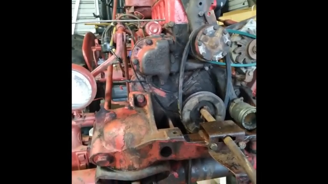 Installing the distributor Farmall Super A YouTube