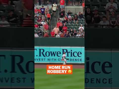 A fantastic grab by Colton Cowser! 😱