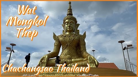 Wat Mongkol Thep: Golden Chapel & Meditation Center in Chachoengsao Thailand 