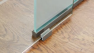 STRAIGHTAWAY G130  ANIMATED FITTING INSTRUCTIONS FOR GLASS DOORS