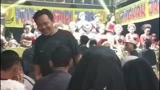 jaipongan ujang lanay dj Tiara