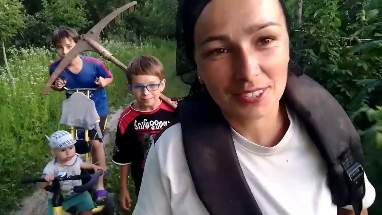 Часник сорту Любаша чи Софіївський? Який кращий? Вийшли в поле косарі😄😄