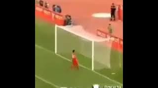 Komentator bola ter lucu sepanjang sejarah. (Vidio hiburan)