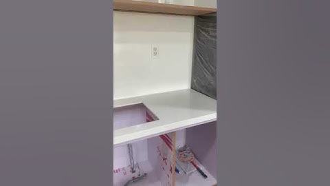 Cận Cảnh Thi Công Trọn Bộ Mặt Bếp và Lavabo Solid Surface Chung Cư Flora Novia Quận 2