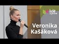 Veronika Kašáková – Z děcáku až na přehlídková mola | LIDÉ Z PRAXE