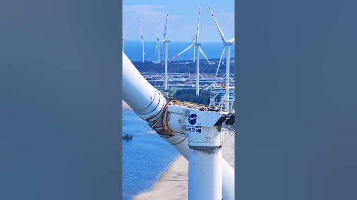 Wind turbine in action #viralshorts #goodvibes #trending #song #love #shortvideo #omletarcade #mr