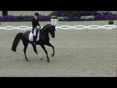 CHIO Aachen 2012 - Damon Hill mit Helen Langehanen...