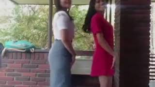 Dua Abg Ini Goyang Panas ! Yg Pake Seragam Sma Bikin Gak Tahan Dua Abg Ini Goyang Panas ! Yg Pake Seragam Sma Bikin Gak Tahan