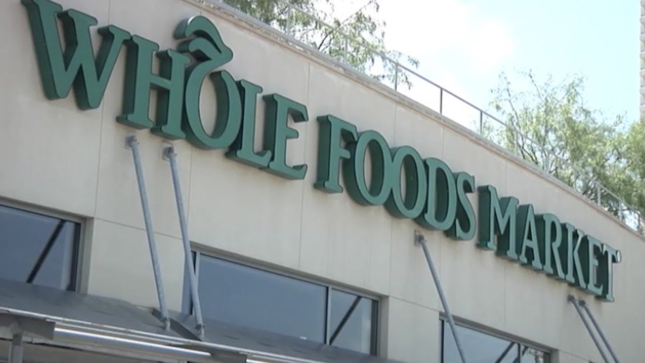 Whole Foods Slapped with Downgrades Following Weak Forecast Whole Foods Slapped with Downgrades Following Weak Forecast