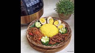 Resep nasi kuning ala Smart New Cooker Vienta
