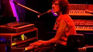 Video thumbnail of "Charly Garcia - Aguante la amistad"