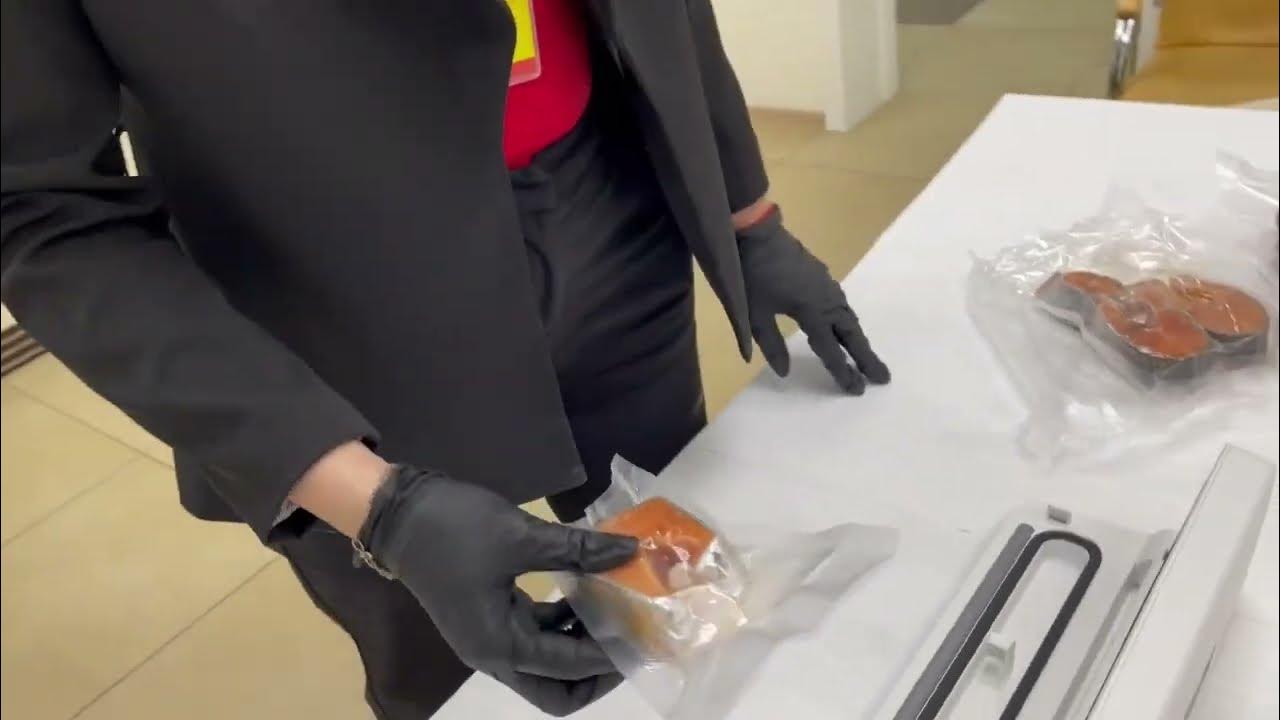 Как пользоваться ручным вакуумным упаковщиком? - YouTube