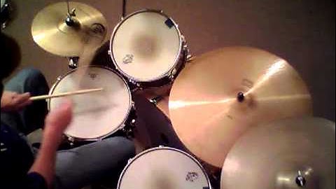 Jon Biggs Pork Pie Drums " End Of The Line " - drum cover