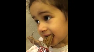 بنت تقول انا بقره 