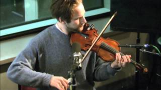 Wake Owl "Gold" [Live Music Week Spring 2013]