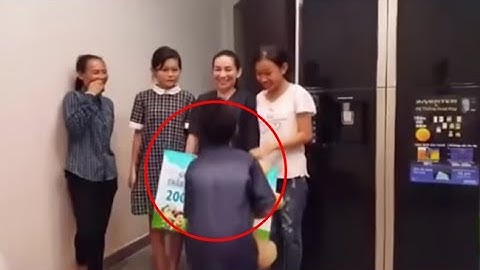 🔴Clip Hồ Văn Cường trao 200 triệu cho Phi Nhung gây giật mình và số tiền này thật ra là ai giữ