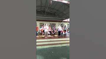 Đồng diễn cờ Semaphore...