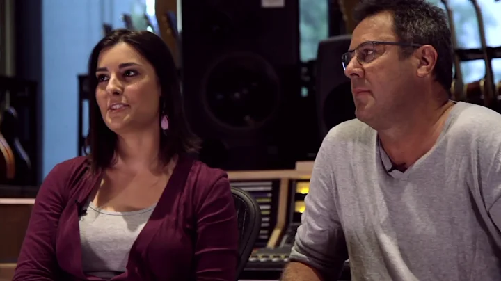 Vince Gill & Jenny Gill - A Tour of their Nashvill...