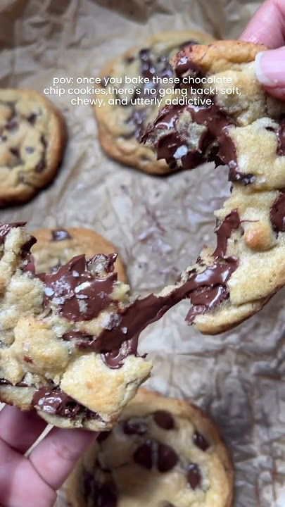 Chocolate chip cookies 🍪 ( recipe in description)