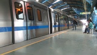Metro Train Doors Opening | DMRC |- The Sophisticated Indian
