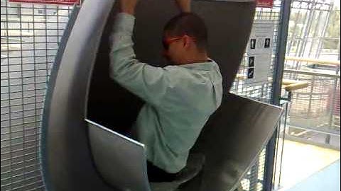 Slide on a Mathematics Faculty (Munich)