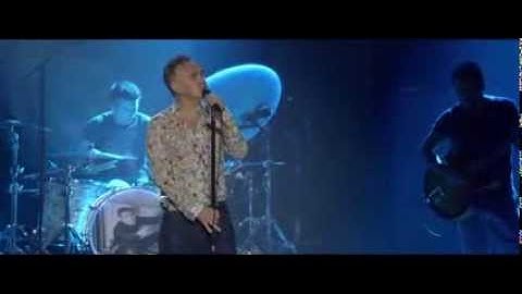 Morrissey - Please Please Please Let Me Get What I Want (25 Live)