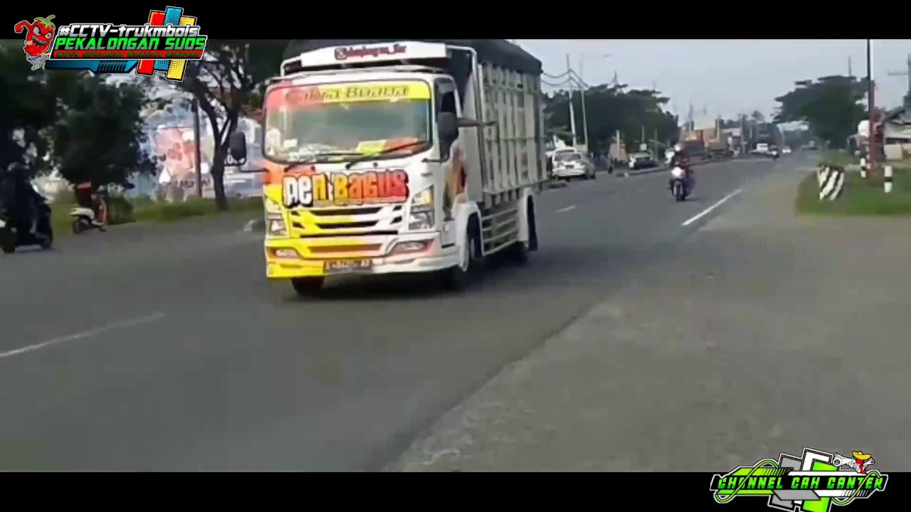  truk  Isuzu mbois Den Bagus  oleng  parah YouTube