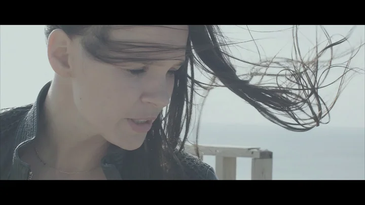 Susan Wolf - Still Im In Love  (Official Music Vid...
