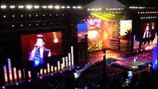 (FANCAM) MUSIC BANK LIVE WORLD TOUR IN JAKARTA 090313 Eru & Hyorin - Kemesraan (Indonesian song)
