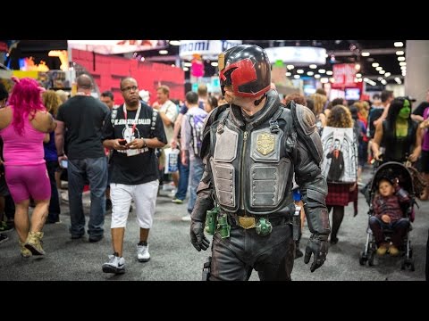 Adam Savage Incognito in Judge Dredd Cosplay!