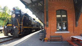 Naugatuck Railroad - Pumpkin Patch Train Ride
