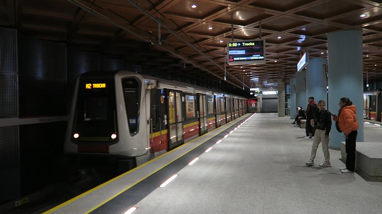 Warszawa - Nocny przejazd metrem Siemens Inspiro #58 - M2 Bemowo - Rondo Daszyńskiego