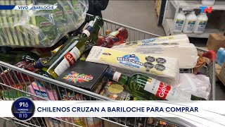 ARGENTINA REGALADA I Miles de turistas chilenos cruzan a Bariloche para comprar barato