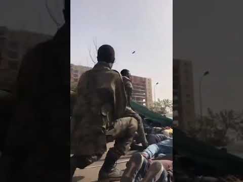السودان خبر عاجل تعامل الجيش مع قناصة النظام الزين استهدفو الثوار بالنار