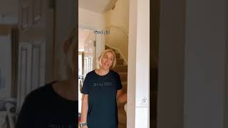 Suzie Meets The New Neighbour