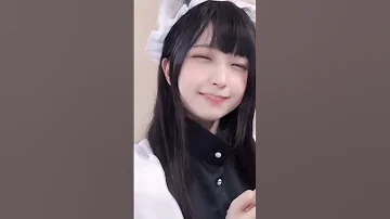 Japanese Maid Weird Sneeze 