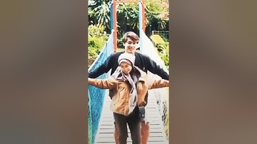 Kemesraan Tak Terbendung