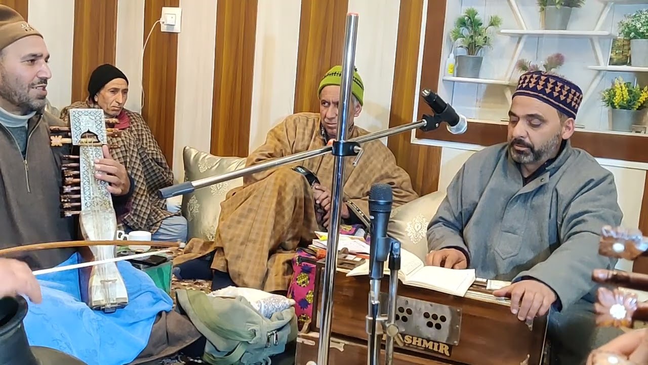 Kalami AZIZ SOB AZIZ By DILBAR KHURSHED REC AT NADIHAL BANDIPORA BY #sufiyokiawaz 