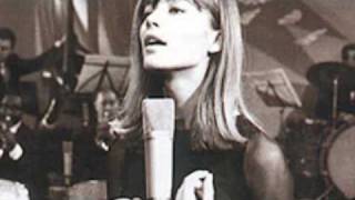 Video thumbnail of "Françoise Hardy - Soleil"